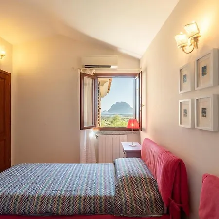 Buena Vista - Breathtaking Sea And Tavolara View Loiri Porto San Paolo