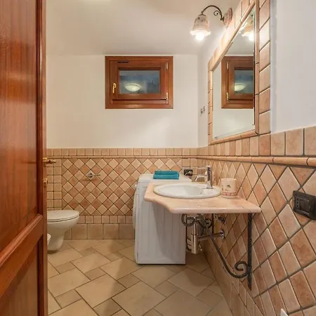 Ferienhaus Buena Vista - Breathtaking Sea And Tavolara View Loiri Porto San Paolo