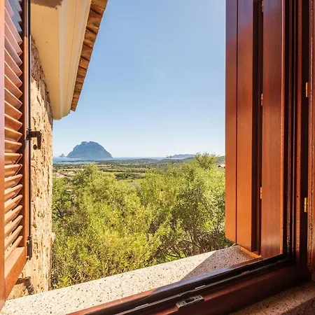 Ferienhaus Buena Vista - Breathtaking Sea And Tavolara View *